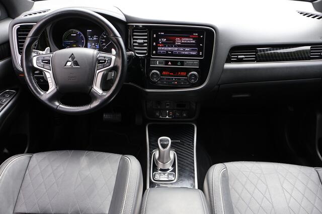 Mitsubishi OUTLANDER 2.4 PHEV Intense