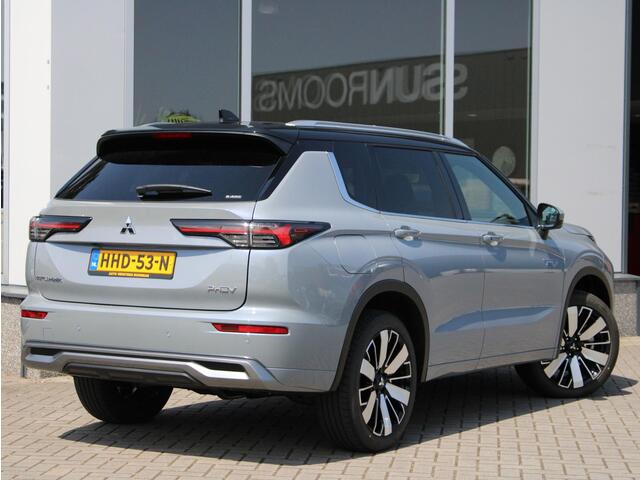 Mitsubishi OUTLANDER 2.4 PHEV Instyle+ Lederen Interieur, Elektrisch Glazen Panoramadak, Stoelventilatie, Yamaha Audio