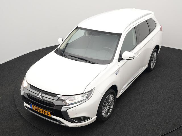 Mitsubishi OUTLANDER 2.4 Intense Plug in Hybrid 225pk PHEV | Apple Carplay | Parkeersensoren | Stoelverwarming | L.M. 18" | Camera | Cruise Control | Climate Control | DAB |