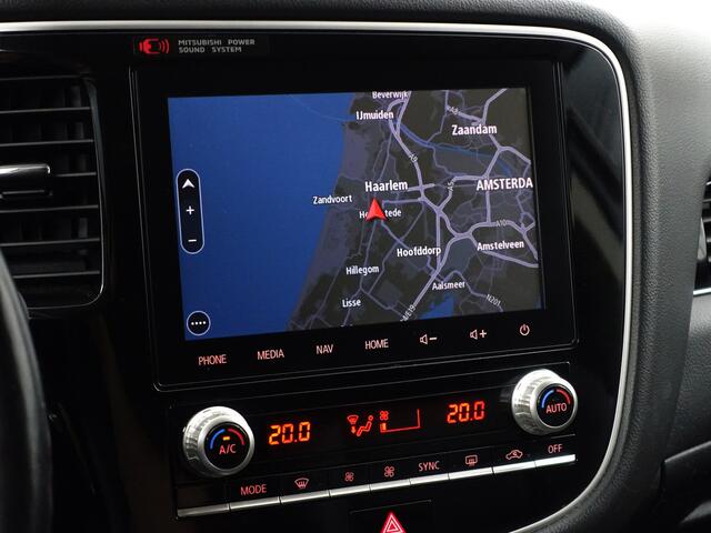 Mitsubishi OUTLANDER 2.4 PHEV Intense+ Aut- Schuifdak, Stuur/Stoelverwarming, 360 Camera, Carplay, Android Auto, Xenon Led
