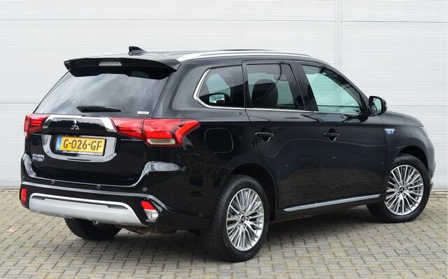 Mitsubishi OUTLANDER PHEV 2.4 INTENSE PLUS 4WD | PLUG IN HYBRID | SCHUIFDAK | NAVI | ELEKTRISCHE ACHTERKLEP | TREKHAAK 1500KG | ALL IN RIJKLAARPRIJS