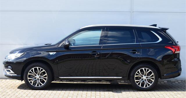Mitsubishi OUTLANDER PHEV 2.4 INSTYLE 4WD | PLUG IN HYBRID | 360 CAMERA | CLIMATE | CRUISE | ELECTR. ACHTERKLEP | FABRIEKSGARANTIE TOT 07-04-2029* | ALL IN RIJKLAARPRIJS