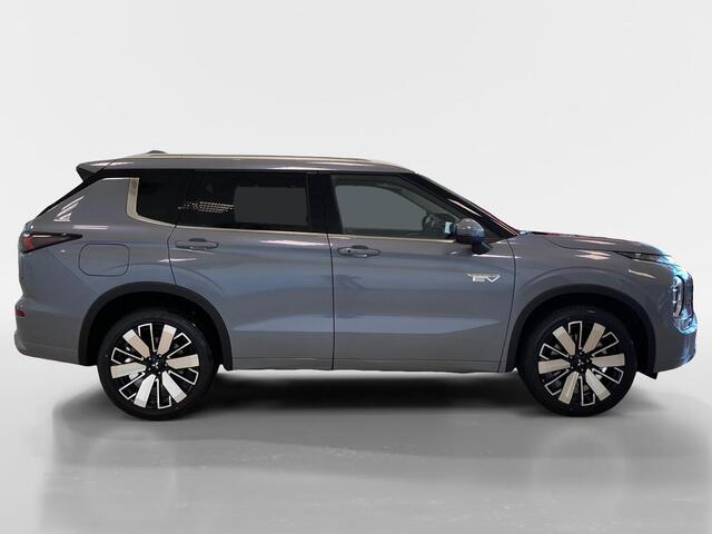 Mitsubishi OUTLANDER 2.4 PHEV Instyle | ¤2000 Voorraadkorting| Complete versie | Automatische achterklep | Stoel verwarming/ verkoeling | Schuif-kantel dak | 360 Camera |