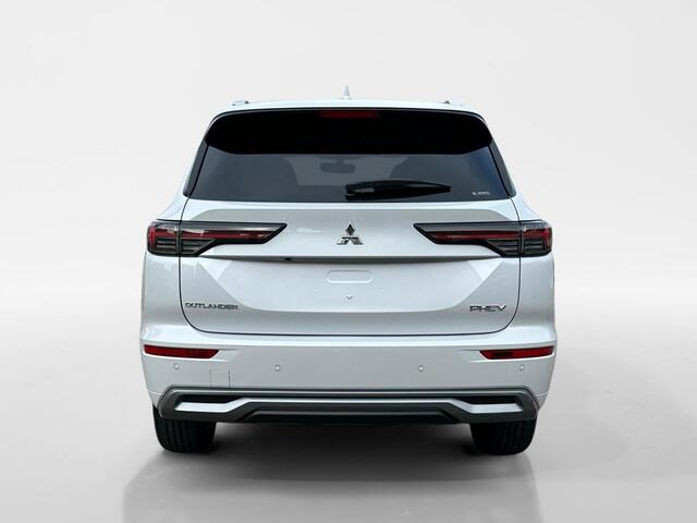 Mitsubishi OUTLANDER 2.4 PHEV Instyle | NIEUW MODEL | LEVERING 2025 | 2000 EURO INTRODUCTIE KORTING| NU DIRECT LEVEBAAR |