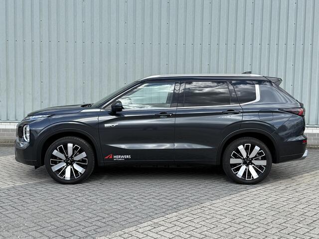 Mitsubishi OUTLANDER 2.4 PHEV Instyle+ / Full Options! / Afneembare Trekhaak 1.600 KG Trekgewicht / Massagestoelen / Memory Seats / Dynamic Sound Yahama Ultimate / Adaptieve Cruise Control / Schuif- & Kanteldak / Digitale Cockpit / 360 Graden Camera / Elektrische Range 86 KM 
