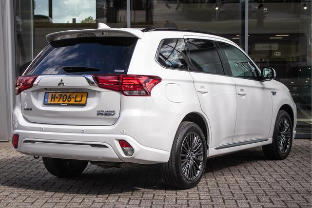 Mitsubishi OUTLANDER 2.4 PHEV S-Edition -All in rijklaarprijs | 1e Eig. | Dealer ond. | Lederen int. | Schuifdak