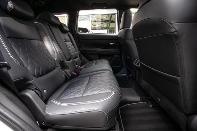 Mitsubishi OUTLANDER 2.4 PHEV S-Edition -All in rijklaarprijs | 1e Eig. | Dealer ond. | Lederen int. | Schuifdak