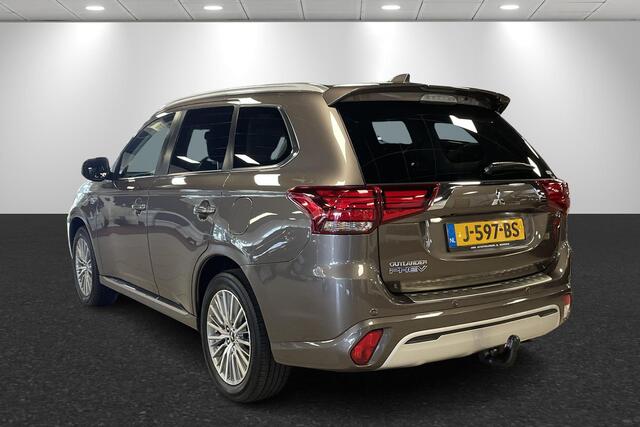 Mitsubishi OUTLANDER 2.4 PHEV Intense+ Trekhaak