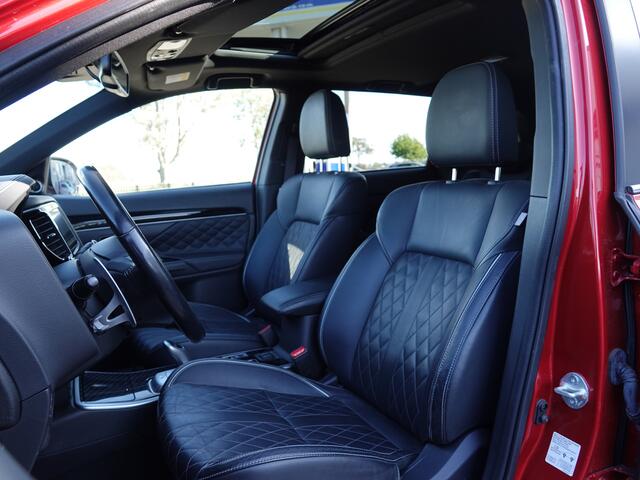 Mitsubishi OUTLANDER 2.4 PHEV Instyle LEER | DAKJE | ECC | ADAPT. CRUISE | CAMERA