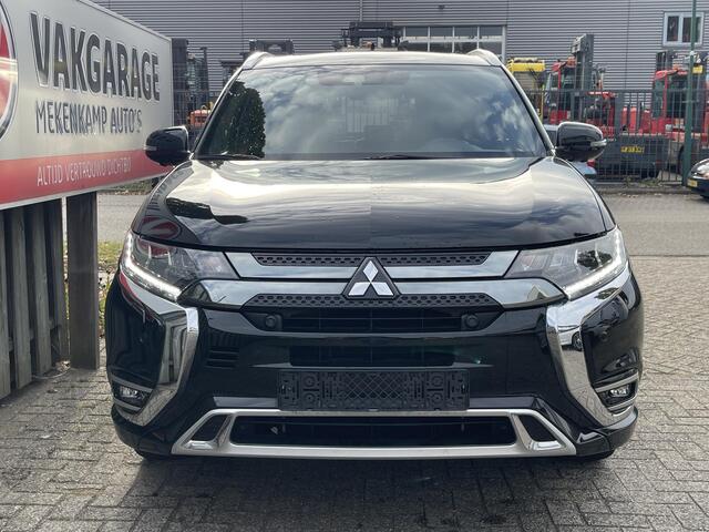 Mitsubishi OUTLANDER 2.4 PHEV Instyle 18"/Zonnedak/LED/Leder/Stoel + stuurverwarming/Dodehoek/PDC v+a/360 Camera/Apple Carplay & Android Auto
