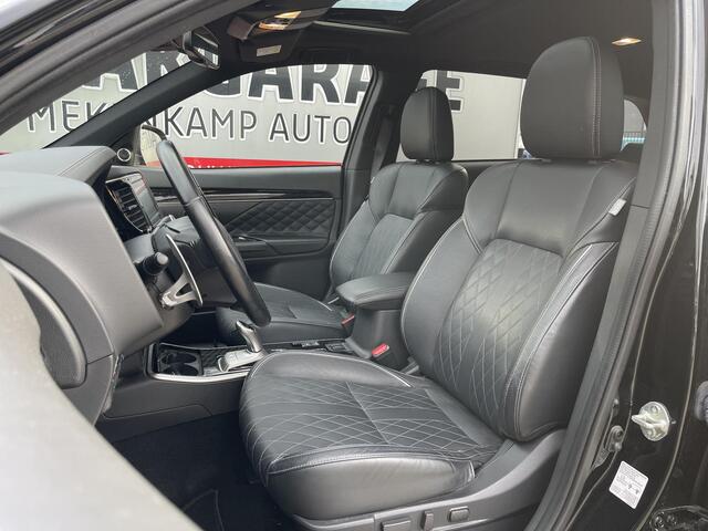 Mitsubishi OUTLANDER 2.4 PHEV Instyle 18"/Zonnedak/LED/Leder/Stoel + stuurverwarming/Dodehoek/PDC v+a/360 Camera/Apple Carplay & Android Auto