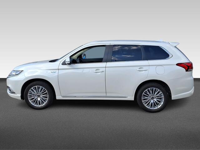 Mitsubishi OUTLANDER 2.4 PHEV Intense