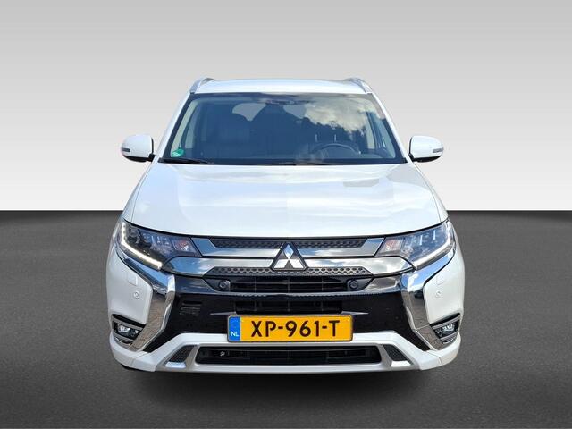 Mitsubishi OUTLANDER 2.4 PHEV Intense