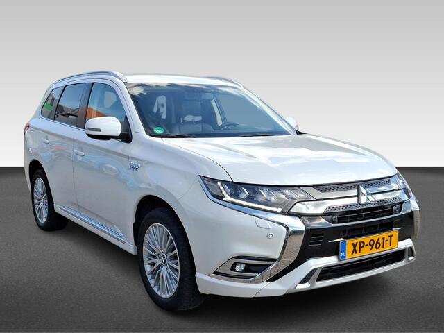 Mitsubishi OUTLANDER 2.4 PHEV Intense