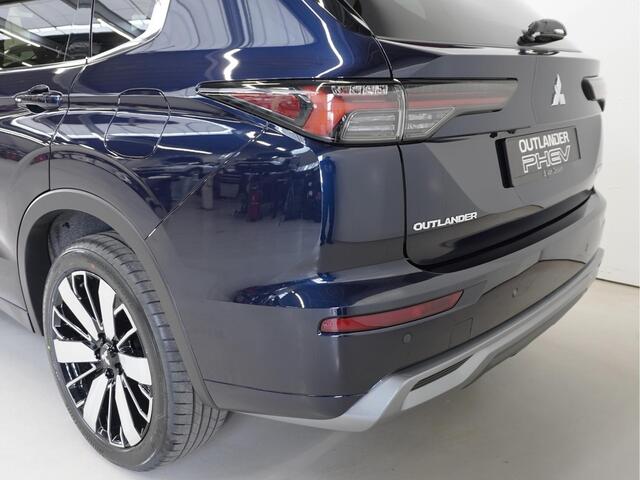 Mitsubishi OUTLANDER 2.4 PHEV Instyle | Uit voorraad leverbaar | 1600 KG trekgewicht | 85 km elektrisch rijbereik | Boostactie ¤1.000 korting