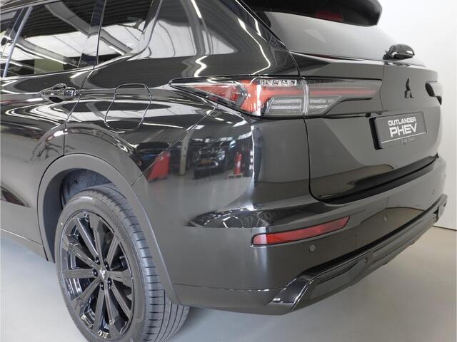 Mitsubishi OUTLANDER 2.4 PHEV Instyle Black Edition | Full Black | 20 inch | Full options | 8 jaar garantie | Boostactie ¤1.000 korting