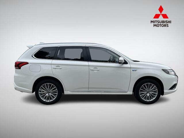 Mitsubishi OUTLANDER 2.4 PHEV Pure+ incl. Trekhaak!