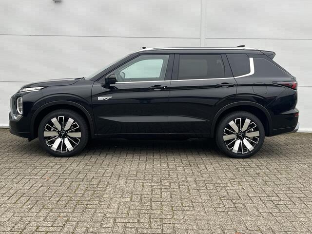 Mitsubishi OUTLANDER 2.4 PHEV Instyle / ¤4000,- Voordeel Op Nieuwprijs / Rijklaarprijs / Elektrische Range 86 KM WLTP / 1600 KG Trekgewicht / 8 Jaar fabrieksgarantie