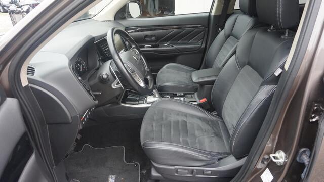 Mitsubishi OUTLANDER 2.4 PHEV Intense+ Trekhaak Afn. | Elektr Achterklep | Elektr. bed. Best.Stoel