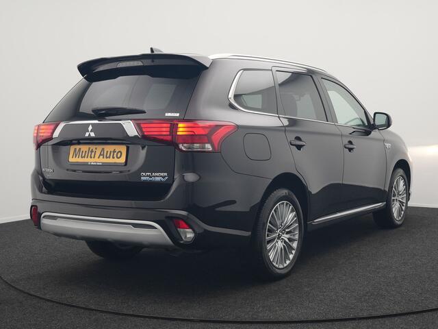 Mitsubishi OUTLANDER 2.4 Intense Plug In Hybrid 225pk Dealer O.H PHEV | Trekhaak Afneembaar | Alcantara Sportstoelen Verwarmd | Camera | Apple Carplay | Keyless | DAB |