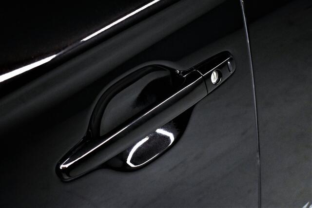 Mitsubishi OUTLANDER 2.0 PHEV 203pk Prestige+ 1e Eig. Dealer OH Schuifdak/Keyless/360Camera/Rockford/Adap.cruise/Navi/Led/Leer