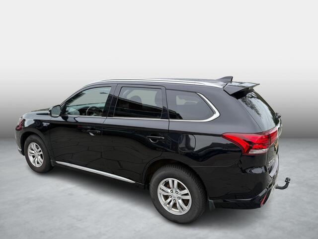 Mitsubishi OUTLANDER 2.4 PHEV Pure