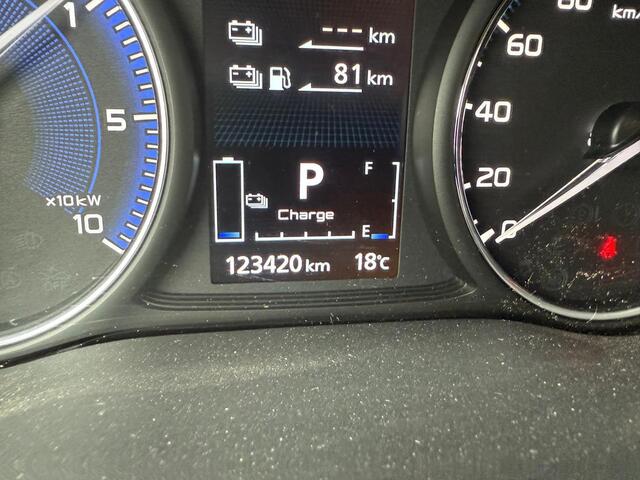 Mitsubishi OUTLANDER 2.4 PHEV Pure