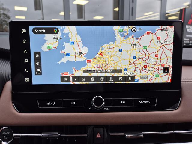 Mitsubishi OUTLANDER 2.4 PHEV Instyle+ | VOORRAAD ACTIE | Direct rijden | Leder Cognac | Panoramisch schuifdak | Stoelverwarming en koeling |