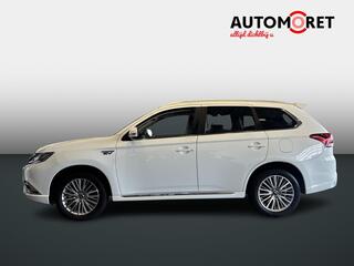 mitsubishi-outlander-2.4-phev-pure+