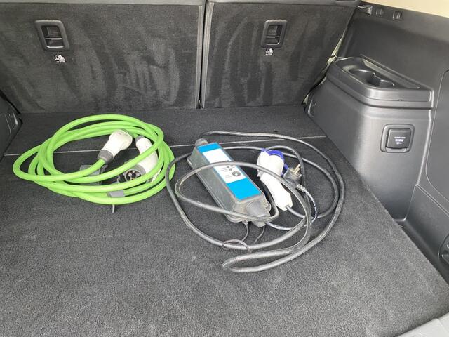 Mitsubishi OUTLANDER 2.4 PHEV Intense