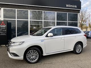 mitsubishi-outlander-2.4-phev-inten