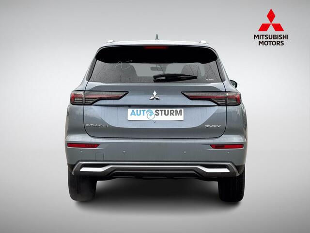 Mitsubishi OUTLANDER 2.4 PHEV First Edition