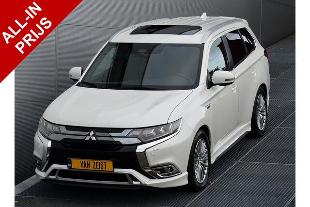 Mitsubishi OUTLANDER PHEV 2.4 INSTYLE 4WD | PLUG IN HYBRID | V2G | FULL OPTIONS | ADAPTIEF CRUISE | SCHUIFDAK | VERLAAGD | TREKHAAK 1500KG | SPORTPAKKET | ALL IN RIJKLAARPRIJS