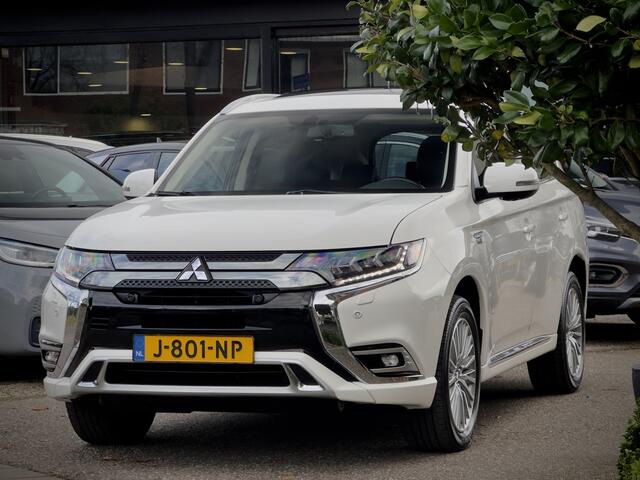 Mitsubishi OUTLANDER 2.4 ACTIE! BETAAL NU 50% 11450 DE REST IN 2JR RENTEVRIJ FINANCIEREN