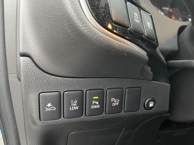 Mitsubishi OUTLANDER 2.4 PHEV Intense 18"/Adaptieve cruise/Dodehoek/LED/Stoelverwarming/PDC v+a/Camera/Apple Carplay & Android Auto