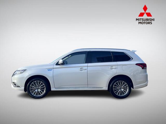 Mitsubishi OUTLANDER 2.4 PHEV Pure+ / Stoelverwarming! / S-AWC