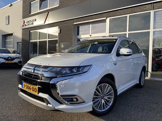 Mitsubishi OUTLANDER 2.4 PHEV Intense S | Trekhaak
