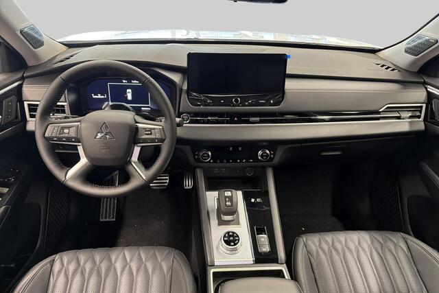 Mitsubishi OUTLANDER 2.4 PHEV Instyle Black edition ACTIE registratie 2026 all in prijs getoond model