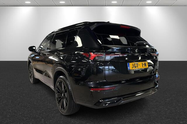 Mitsubishi OUTLANDER 2.4 PHEV First Edition Black edition ACTIE registratie 2026 all in prijs getoond model