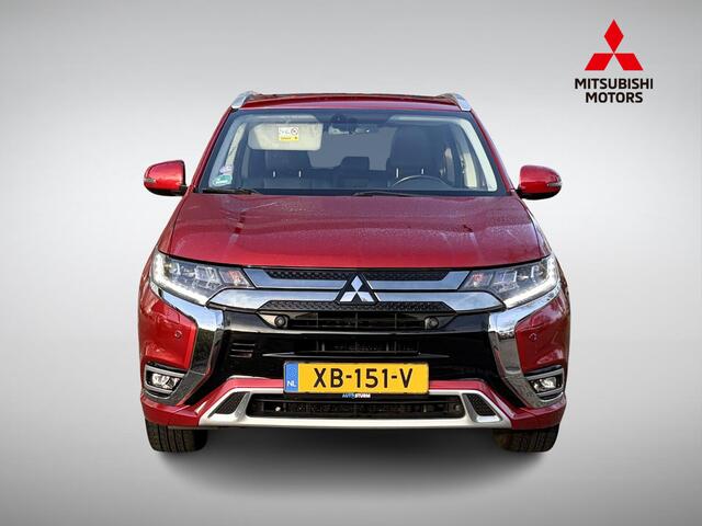 Mitsubishi OUTLANDER 2.4 PHEV Intense+