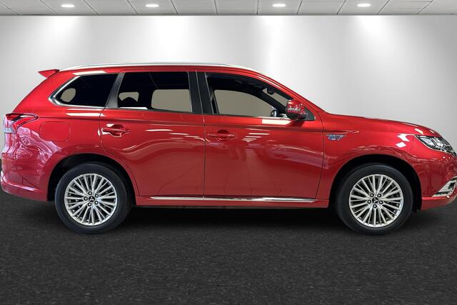 Mitsubishi OUTLANDER 2.4 PHEV Instyle Trekhaak
