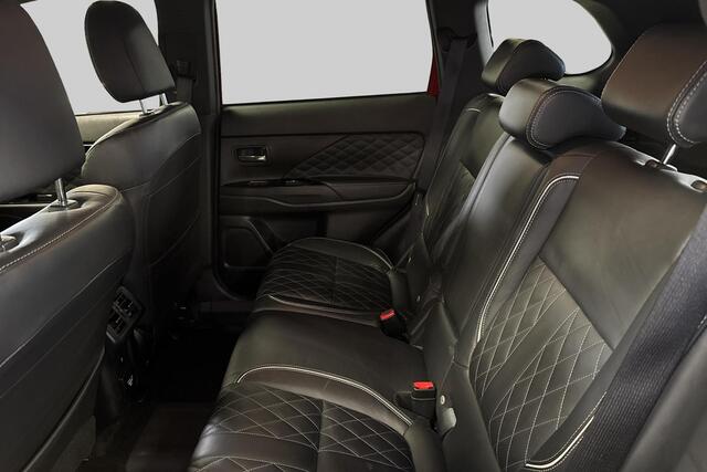 Mitsubishi OUTLANDER 2.4 PHEV Instyle Trekhaak