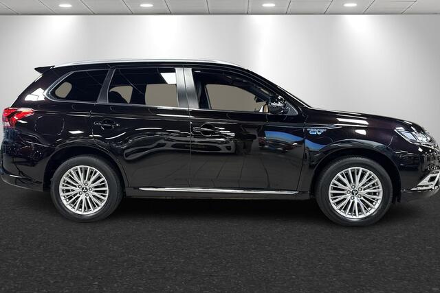 Mitsubishi OUTLANDER 2.4 PHEV Intro edition