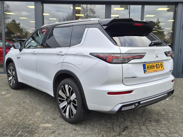 Mitsubishi OUTLANDER 2.4 PHEV Instyle+ | Cognac lederen interieur | Stoelverwarming koeling, massage | Luxe audio systeem | Meest complete uitvoering | DEMO