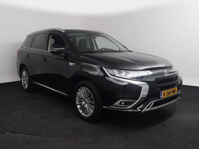 Mitsubishi OUTLANDER 2.4 PHEV Pure+ | Trekhaak o Camera o CarPlay o Dealeronderhouden
