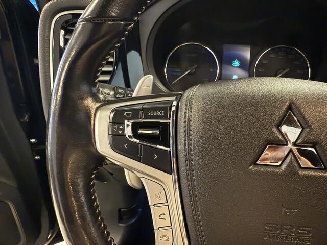 Mitsubishi OUTLANDER 2.4 PHEV Instyle ( Luxe interieur-Apple Carplay-360 camera-Adap.