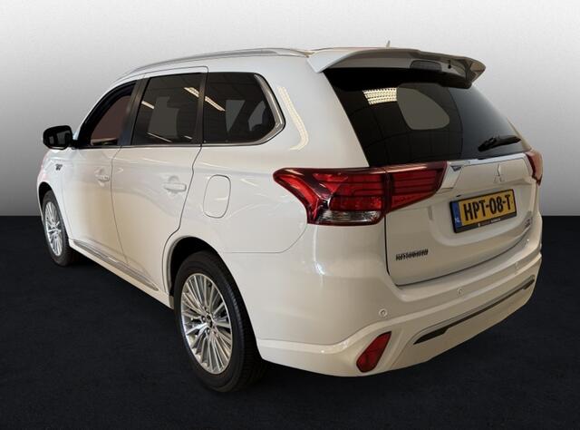 Mitsubishi OUTLANDER 2.4 PHEV Instyle ( Luxe interieur-Apple Carplay-360 camera-Adap.