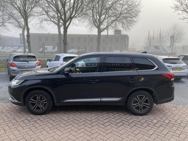 Mitsubishi OUTLANDER 2.0 | Trekhaak | 1600KG Trekgewicht | Full Map Navigatie |