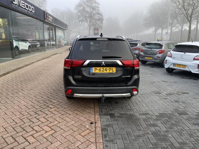 Mitsubishi OUTLANDER 2.0 | Trekhaak | 1600KG Trekgewicht | Full Map Navigatie |