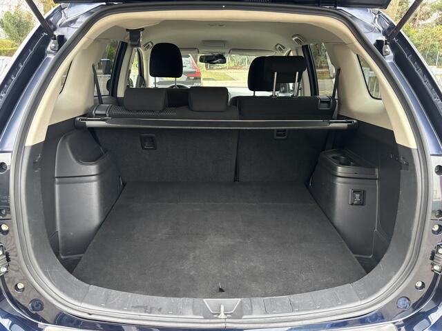 Mitsubishi OUTLANDER 2.0 Business Edition